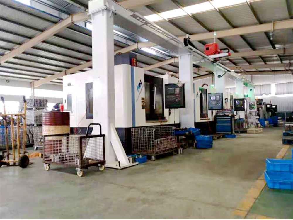 CNC machine center 